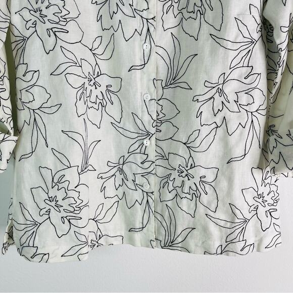 Jones NY white black linen floral embroidered button front coastal top medium - Picture 3 of 8